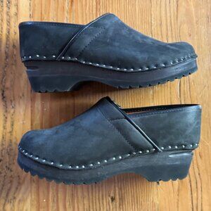 Troentorp Nubuck Closed Clogs Black Leather size 39